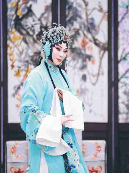 支那劇と其名優　京劇 チー・シャオチウ_百度百科