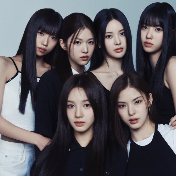 izna（韓国の女性歌手ダンスグループ）_百度百科
