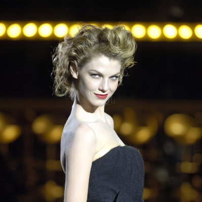 Angela Lindvall（アメリカ国籍の著名なモデル）_百度百科