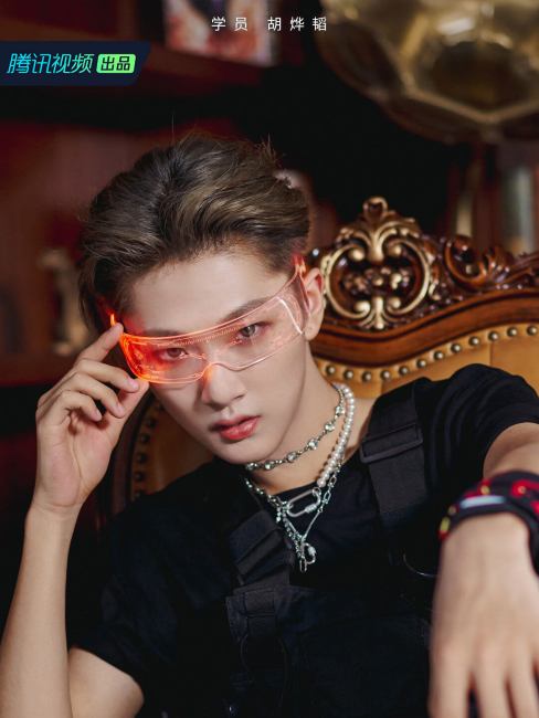 Hu Yetao（Mainland Chinese pop male singer, member of the group NexT1DE ...