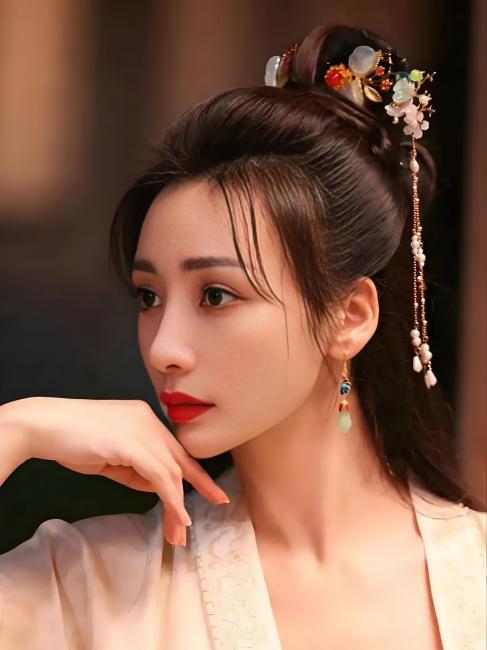 Hong Fu（A character in the television series A Record of a Mortal's ...
