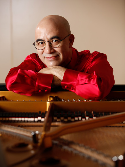 孔祥東 コン・シャントン Xiang-Dong Kong 中国鋼琴演奏家 孔祥東 コン・シャントン Xiang-Dong Kong 中国鋼琴演奏家 【公式通販】