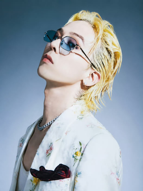 BIGBANG MADE 韓国初回限定盤 G-DRAGON ジヨン キャンバス付 G-DRAGON（韓国のポップミュージック男性歌手、音楽プロデューサー