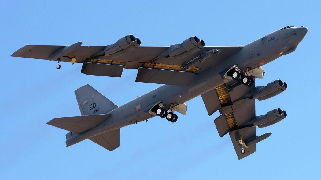 B-52戦略爆撃機_百度百科