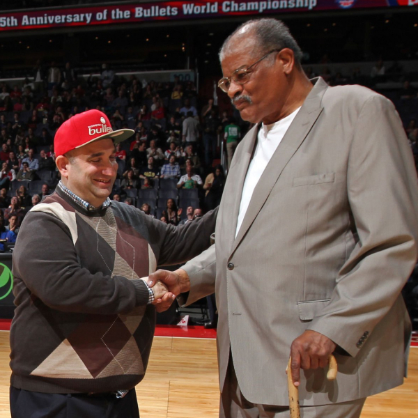 Wes Unseld（アメリカの元プロバスケットボール選手）_百度百科