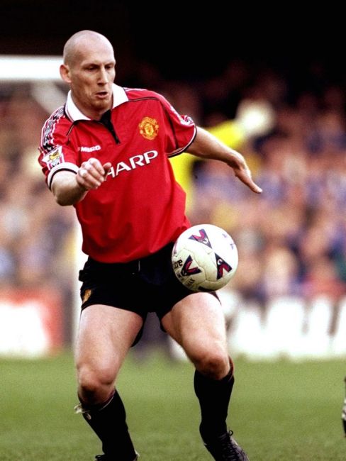 Jaap Stam（Exfutbolista profesional y entrenador masculino holandés ...
