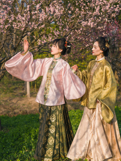 Han Fu（Vestimenta tradicional de la etnia Han）_Baidu Enciclopedia