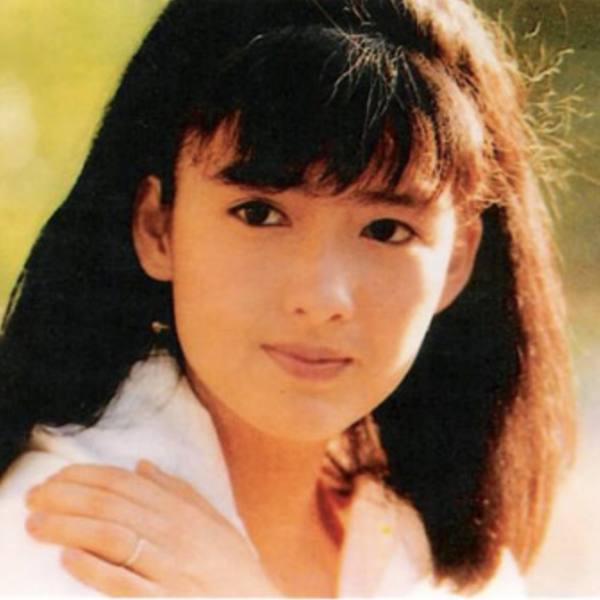 Vivian Chow（中国香港の女性歌手、女優、司会者）_百度百科