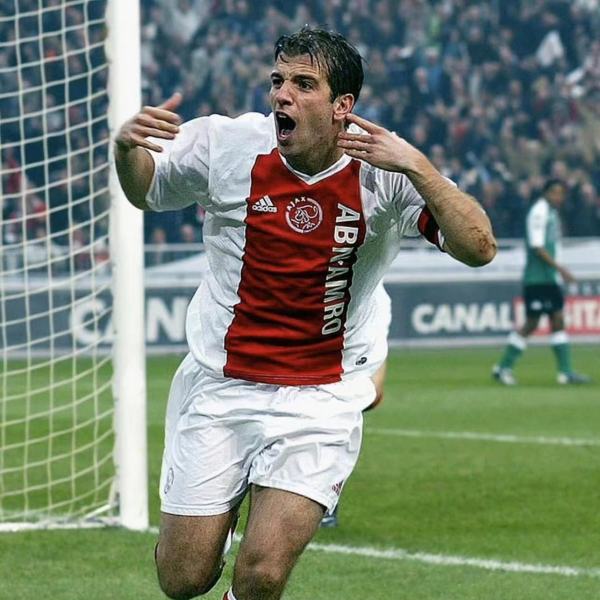 ラファエル・ファン・デル・ファールト（元オランダ代表のプロサッカー