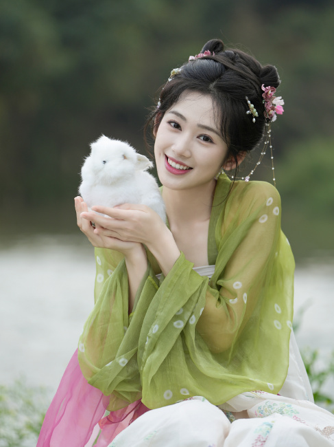 He Qiu（Chinese mainland actress）_Baiduwiki