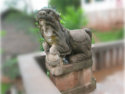 石獅子（重慶市潼南区臥仏鎮新都村6社の盗難に遭った文化財。）_百度百科