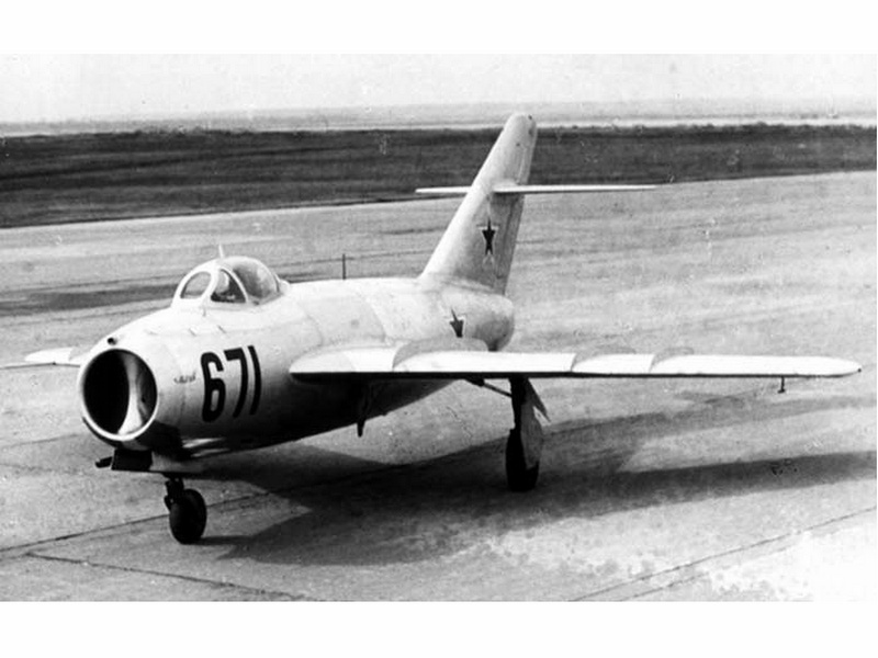 MiG-17戦闘機_百度百科