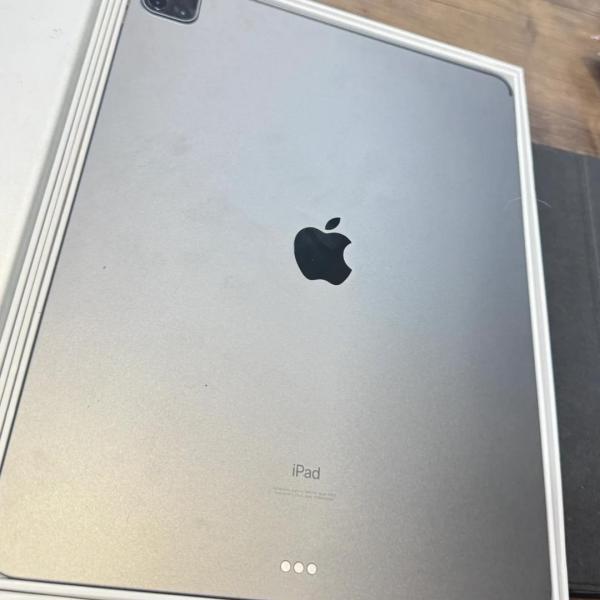 iPad Pro 12.9インチ（第4世代）_百度百科