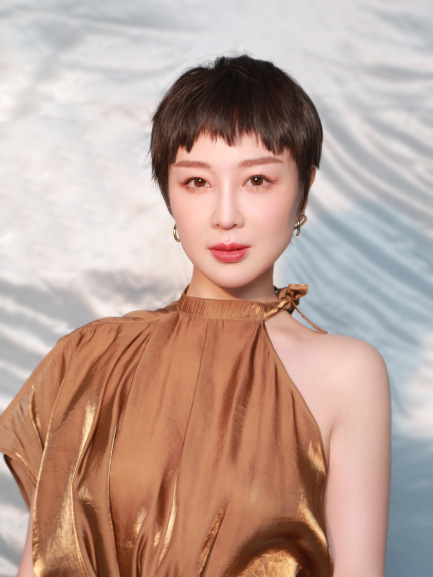 Yan Xin（Mainland Chinese female singer）_Baiduwiki