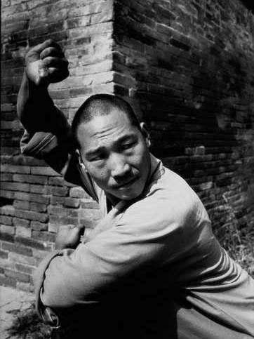 Shi Yanlu（Founder of the Dengfeng Shaolin Yanlu Martial Arts School ...
