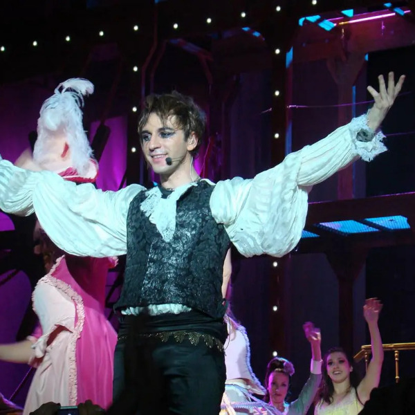 Mozart l'opéra rock（2009年にフランスで上演されたミュージカル。）_