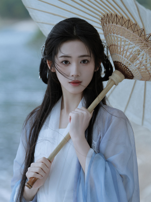 He Qiu（Chinese mainland actress）_Baiduwiki