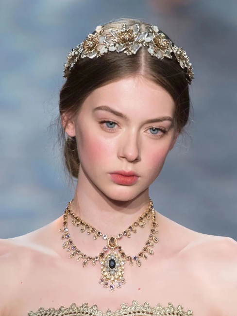 Lauren de Graaf（Dutch fashion model）_Baiduwiki
