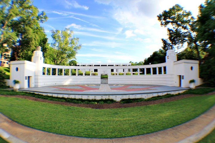 Clemson University（a public comprehensive research university in the ...