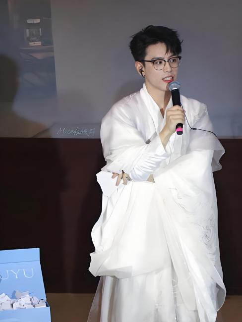 Chen Ziming（Mainland Chinese male host and singer）_Baiduwiki