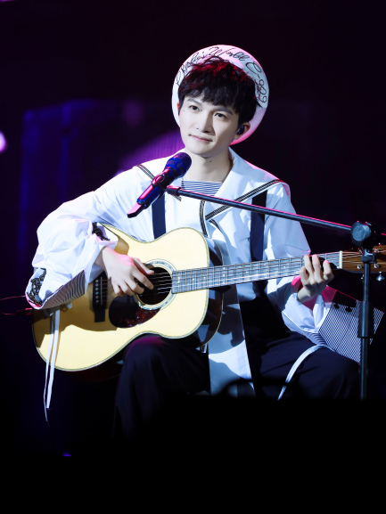Charlie（Mainland China male singer, music producer, and young singer ...