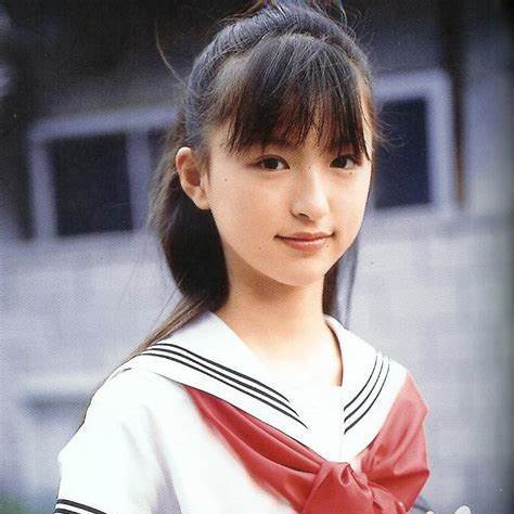 伊藤夏帆_百度百科