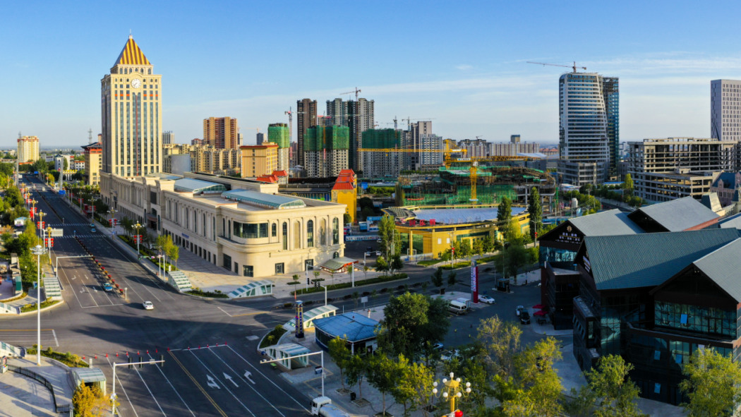 Horgos Port（A comprehensive land and railway port in the Xinjiang Uygur ...