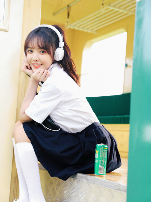 Rongjun Zhu（Chinese mainland female singer and actress.）_Baiduwiki