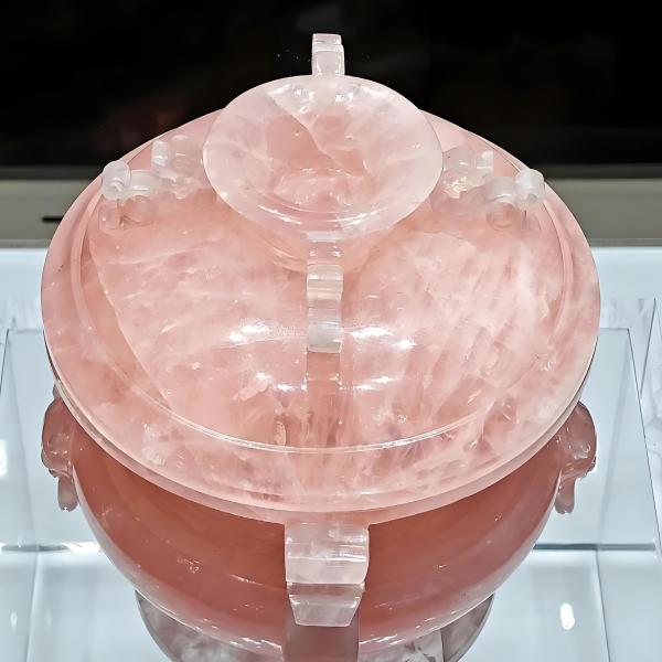 清乾隆芙蓉石蟠螭耳蓋炉_百度百科