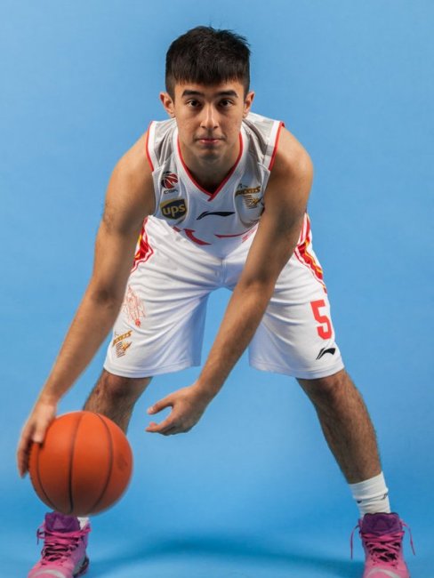 Arslan（Chinese male professional basketball player）_Baiduwiki