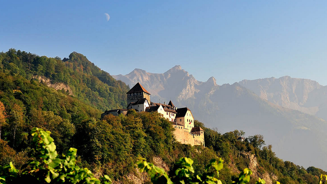 Liechtenstein（Principauté située dans le centre des Alpes et la vallée ...