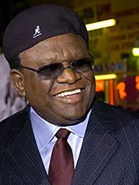 George Wallace（Actor estadounidense nacido en 1952.）_Baidu Enciclopedia