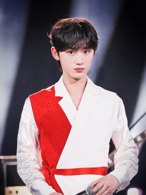Ding Chengxin（Mainland Chinese male singer, actor, and member of the ...