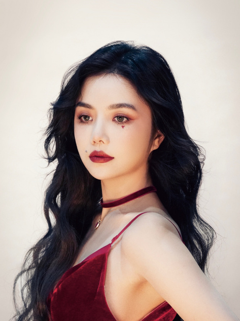 An Qi（A Chinese mainland female singer and a member of Hickey Xiqi ...