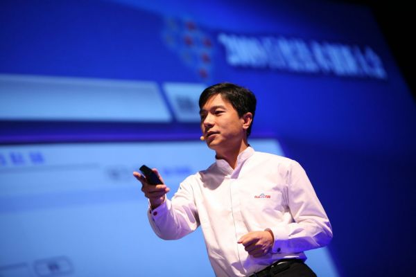 Robin Li（Founder, chairman and chief executive officer of Baidu）_Baiduwiki