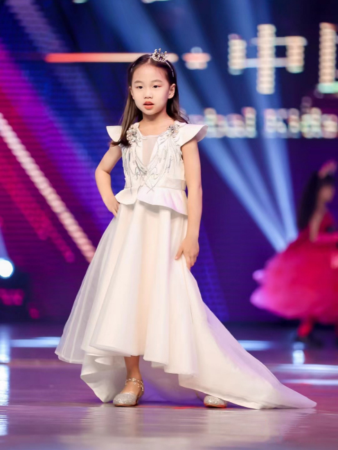 Corrine（Daughter of Chinese entertainers Fandy and Liu Lu, born in 2018 ...