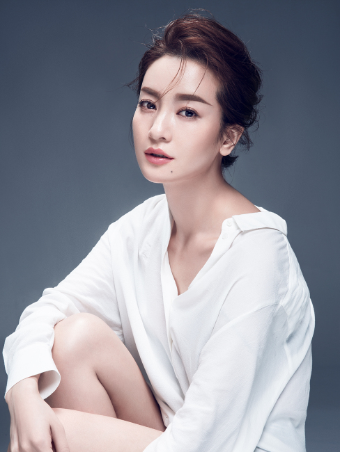 Li Sheng（A film and television actress and singer from Mainland China ...