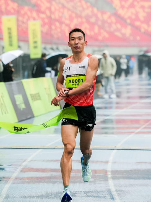 Li Zicheng（Chinese marathon runner）_Baiduwiki