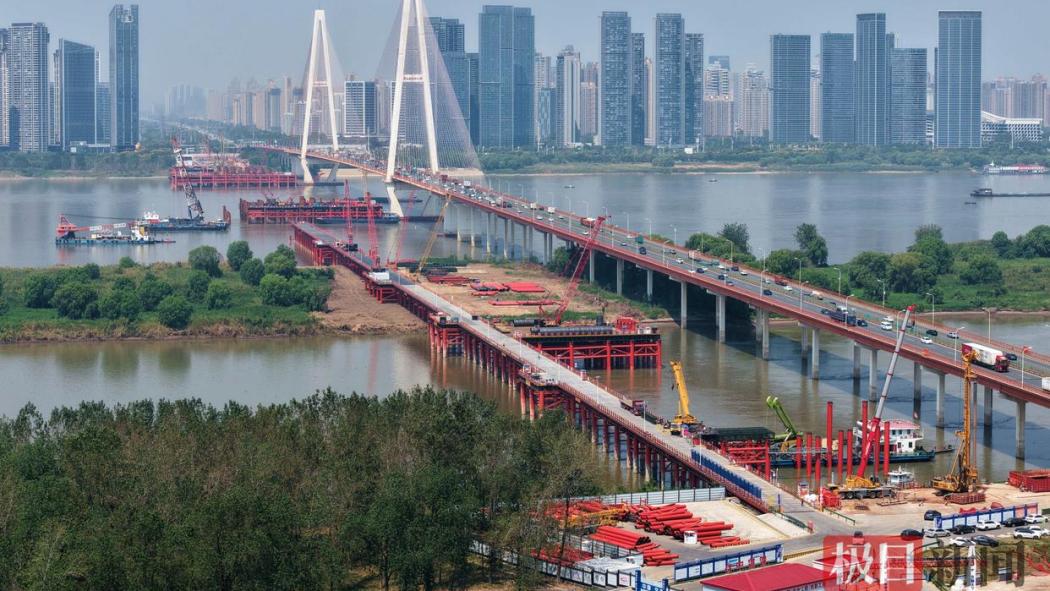 Baishazhou Rail-cum-Road Bridge_Baiduwiki