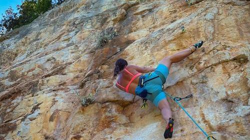 natural rock climbing venue_Baiduwiki