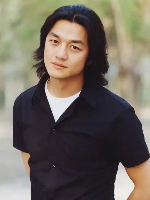 Yapeng Li（Chinese mainland actor and businessman）_Baiduwiki