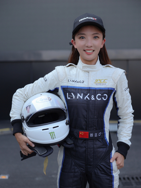 Shi Wei（Chinese National Light Aircraft Team athlete and racing driver ...