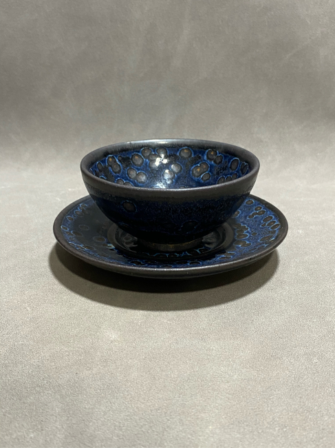 曜变天目茶碗（中国南宋時代に建窯で製作された陶磁器。）_百度百科