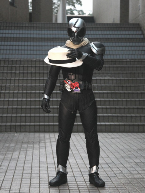 鳴海宗吉　吉川晃司　仮面ライダースカル　仮面ライダーダブル　DVD付き 仮面ライダースカル_百度百科