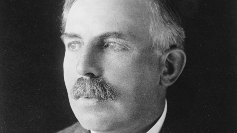 Ernest Rutherford（British physicist, recipient of the 1908 Nobel Prize ...