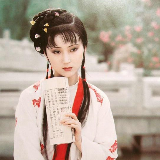 Lin Daiyu（中国の古典名作『紅楼夢』およびその派生作品の登場人物