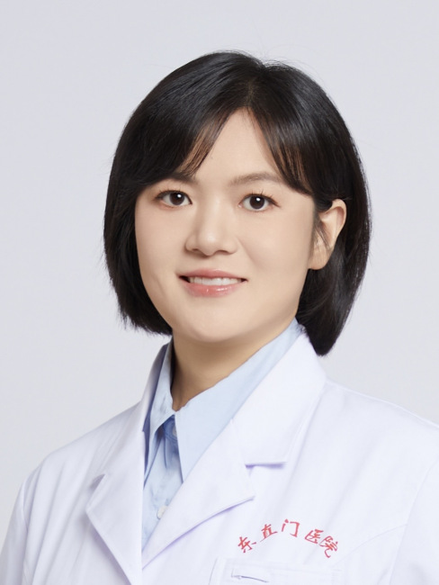 Qiu Ruijin（Associate Researcher at Dongzhimen Hospital, Beijing ...