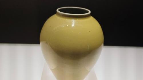 秋水長天——清代単色釉磁器展_百度百科