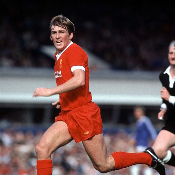 Photo Ancienne Kenny Dalglish - Footballeur écossais En Action - Années 1980