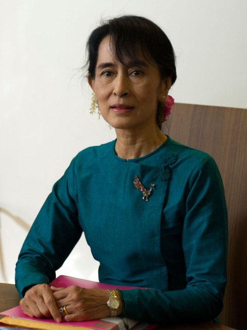 Aung San Suu Kyi（Chairperson of the National League for Democracy ...